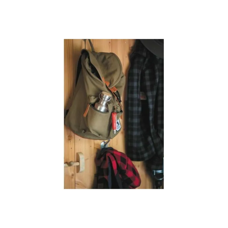 Baroudeur n°8 avec lien cuir rouge