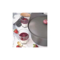 Bouton pour incroyable cocotte rouge passion géométrique