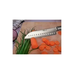 Couteau santoku alvéolé Le Thiers bois de cade 17 cm